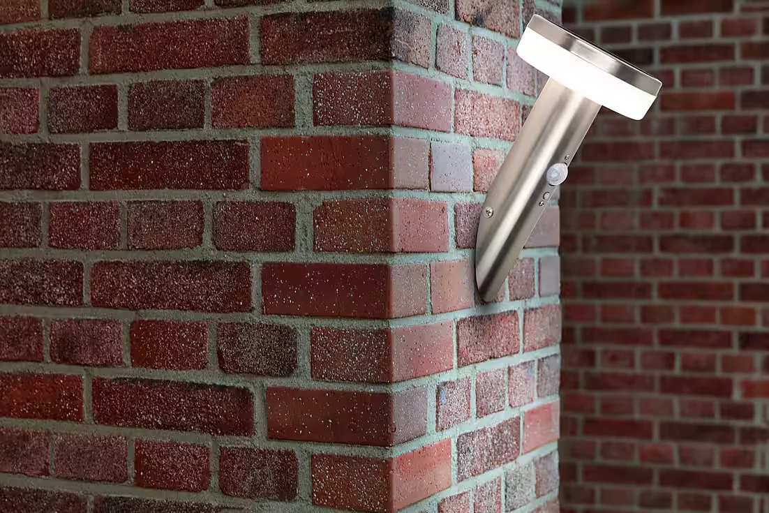 NÄVE LED Solarleuchte Norcia für Außen, Garten und Terrasse