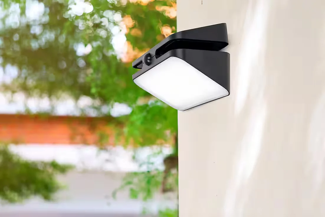 NÄVE LED Solarleuchte Hürth für Außen Garten Terrasse